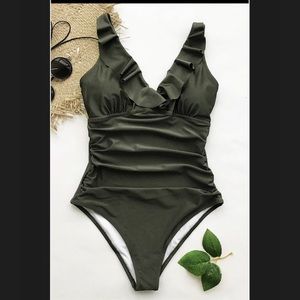Cupshe One piece bathing suit